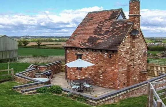 貓頭鷹小屋酒店