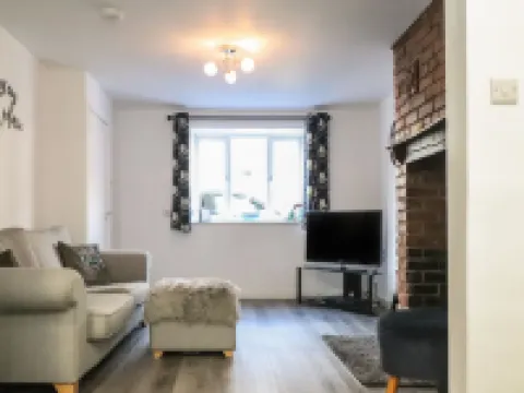 Henllys Cottage Hotels in Harlech