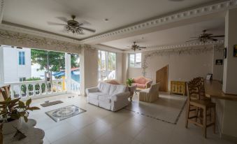 Taboga Palace Spa Hotel
