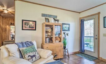 Cabin w/ Fire Pit: 7 Mi to Downtown Morganton!