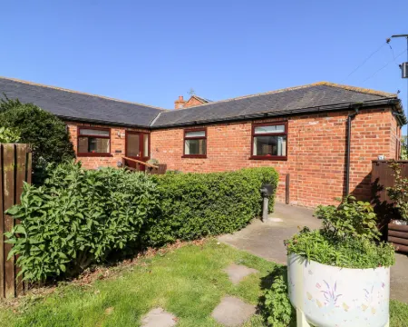 2 Pines Farm Cottages Hotels in Tadcaster