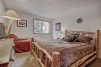 221 Cinnamon Ridge I 2 Bedroom Condo by RedAwning