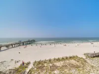 Orange Beach Condo w/ Pool Access & Gulf Views! Hotels in Orange Beach
