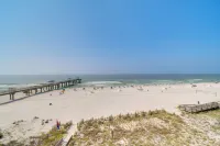 Orange Beach Condo w/ Pool Access & Gulf Views!