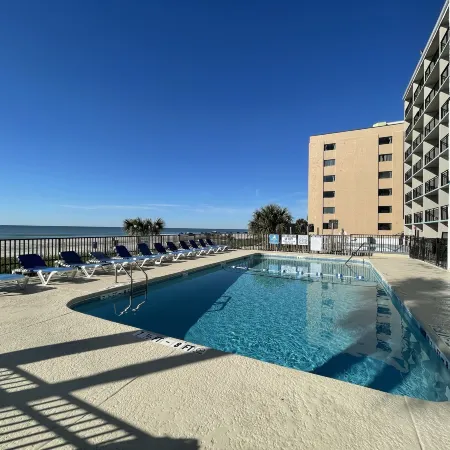 Polynesian Oceanfront Hotel