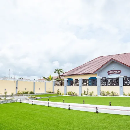 Bella Ella Hotel