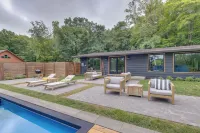 Riverfront Appleton Home with Pool and Boat Dock! - Pools