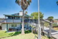 Waterfront Bethel Island Home w/ Dock & Slip