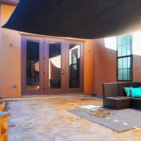 Walk to Boat Launch: Stylish Austin Gem