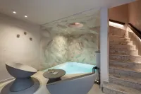 The48Suites - Guest houses