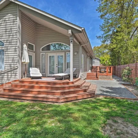 1 Mi to Drinks and Dining Getaway in Grants Pass