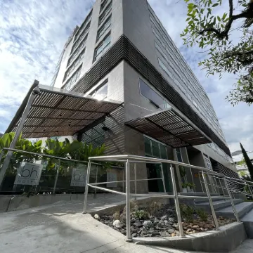 Hotel bh El Poblado Hotels near Castle's Museum