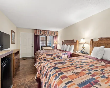 Jonathan Creek Inn and Villas Hotels in Maggie Valley