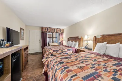 Jonathan Creek Inn and Villas Hotels in 