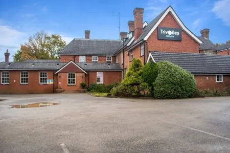 Trivelles Gatwick Hotel & Airport Parking Отели в г. Колгейт