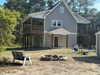 Charming 2-bed cottage located in the peaceful, 4x4 area of Carova Beach