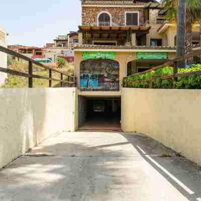 Golf Apartment Hotel Exterior