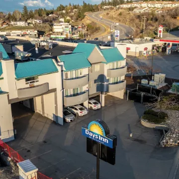 Days Inn by Wyndham Kamloops BC