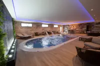 Logis Hotel Restaurant Spa les Oliviers - spa