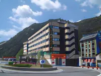 Hotel Sant Eloi Hotels near Museu Fàbrica Reig