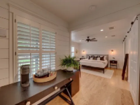 Wanderers Retreat House Hotels in Comfort