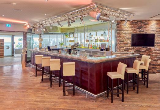 2. 베스트 웨스턴 ..