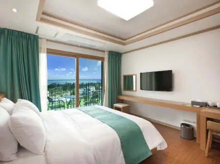 Familia Hotel