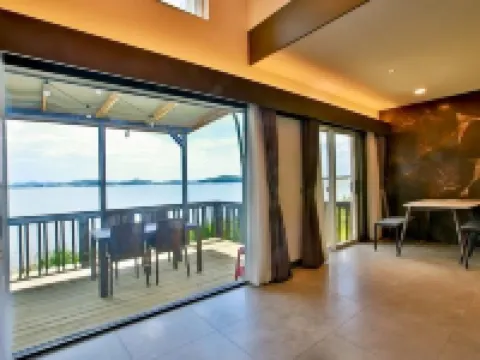 Muan Paradise Pension 務安のホテル