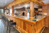 Inn at Crestwood Hotels in Watauga County