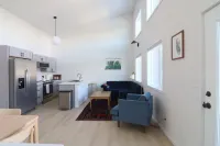 Lupine Lodge with Mountain Views