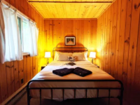 Amenities & Resort Access Included, Cabin 3