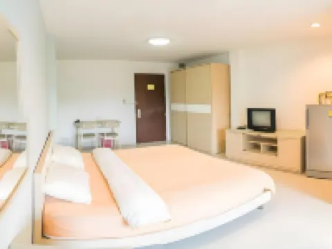 แสนสุข อพาร์ทเมนท์ โรงแรมในอำเภอเมืองปทุมธานี