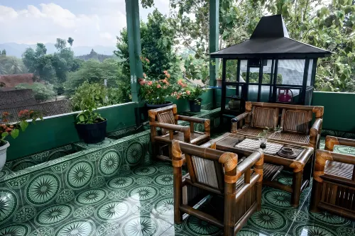 Ardian Borobudur - 2성급