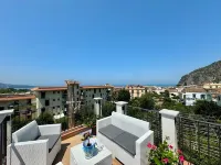 YourHome - La Famiglia Apartment