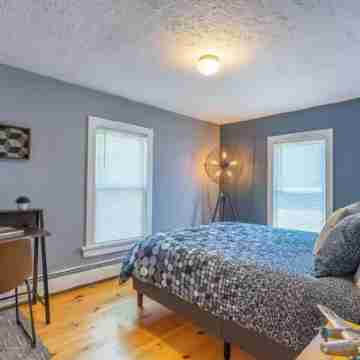 *New* The Foundry Getaway 2BR / 1 BR Rooms