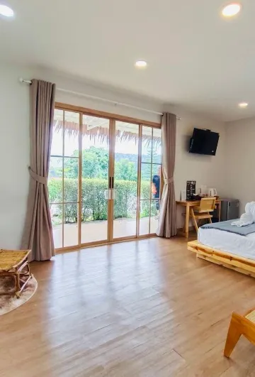 ห้องวิวสวนหย่อมที่มีลาน