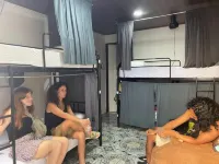 Alpha Arenal - Hostel Hotel a 