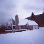 Heated Pool, Hot Tub, Pickleball, Sleeps 10, 70 Acres to Explore. Copper Ridge