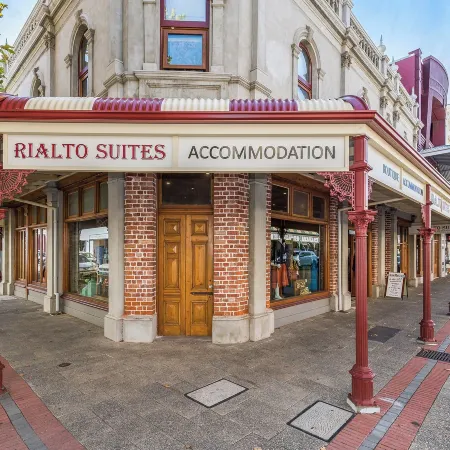Rialto Suites Fremantle Отели рядом с достопримечательностью «Тюрьма Фримантла»