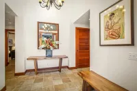 Luxury 4 Bedroom with private pool & Spa