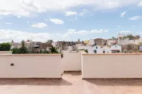 B&B di design con piscina all’aperto, giardino e spa Hotel a Bernalda