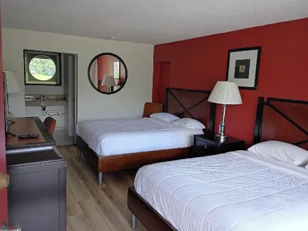 Virginian Motel Отели в г. Питерс Крик