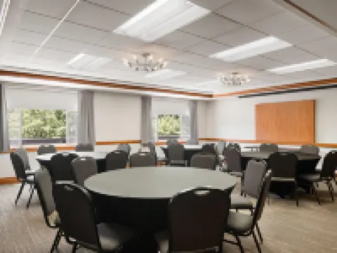 Wyndham Moline on John Deere Commons Hotels in Moline