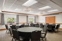 Wyndham Moline on John Deere Commons Hotels in Moline
