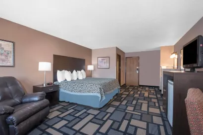 Days Inn by Wyndham Watertown