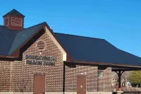 Bobcaygeon Waterfront 3-Bedroom Vacation House Hotels in Bobcaygeon