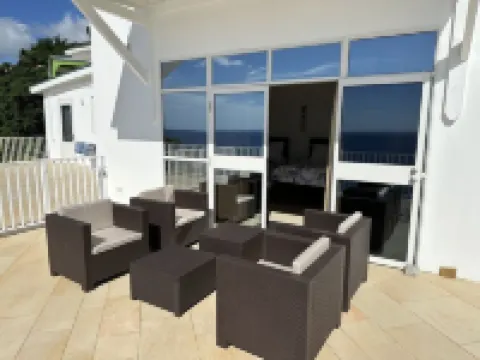 Centrally located apartment in a quiet community with exceptional views!