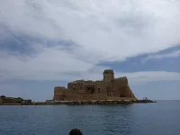 Beautiful apartment in a villa between the sea and the lighthouse