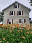 Charming 3-bedroom farmhouse with beautiful views..newly decorated.