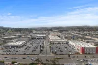 Beautiful Luxurious Coastal 4BR 2BA Home Near SF SFO